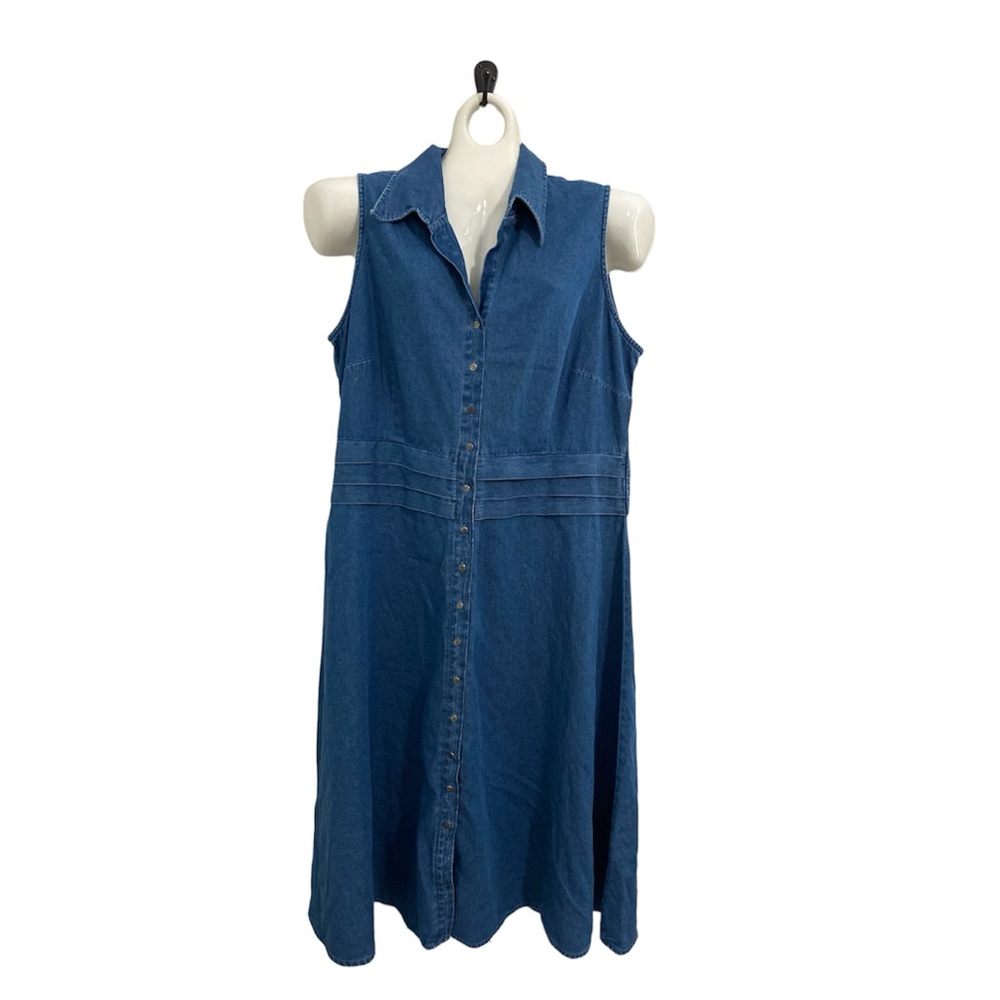C.B. Casual denim button down sleeveless dress